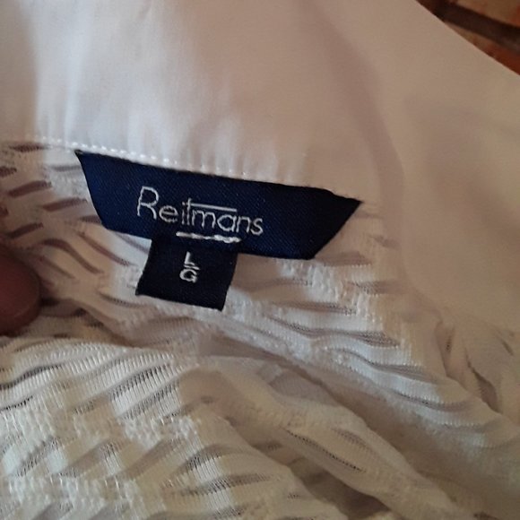 White pullover top - Picture 3 of 4